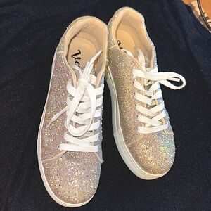 Very G blingy shoes